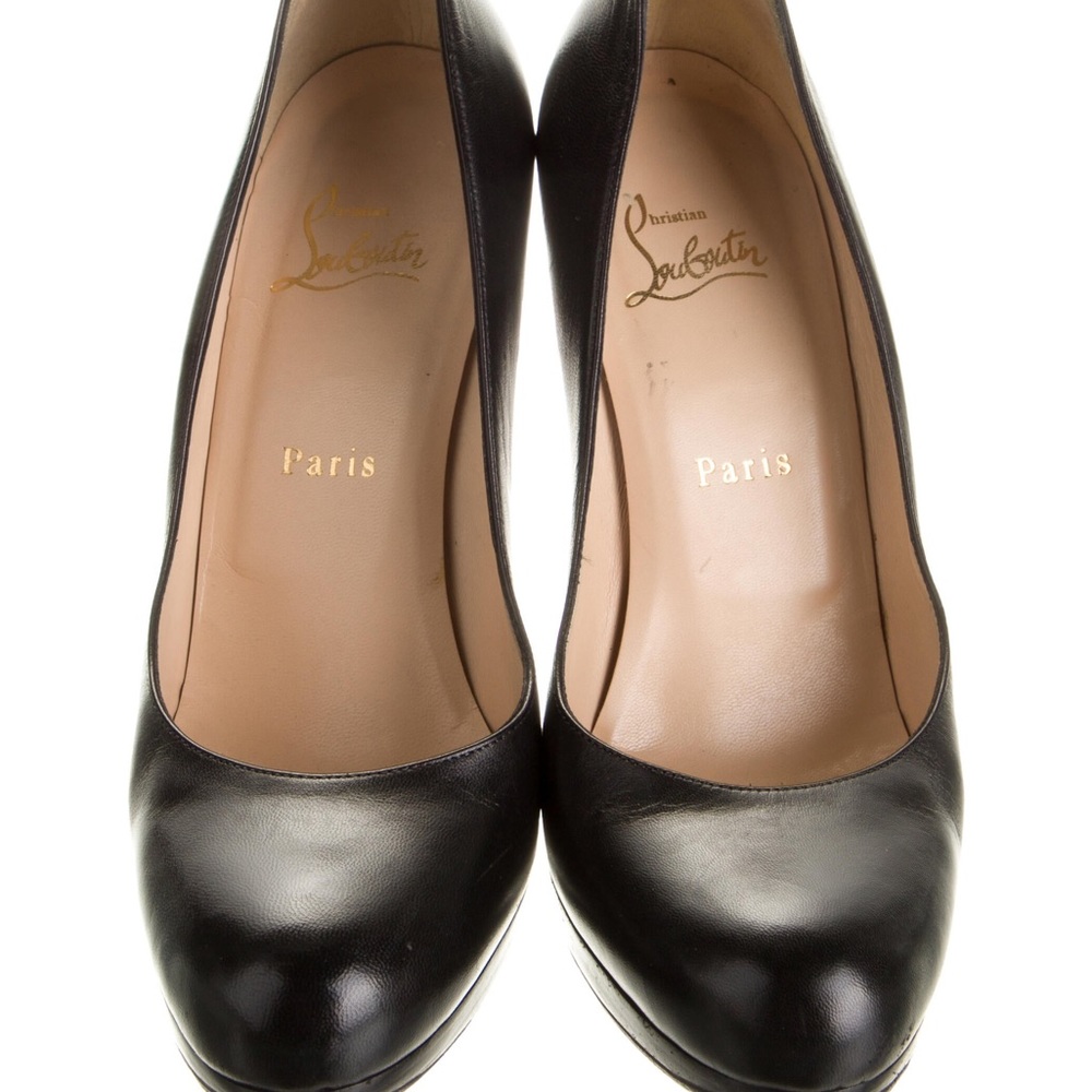 Louis Vuitton Simple Pumps